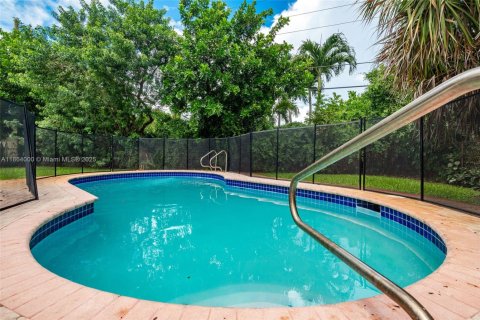 Villa ou maison à vendre à Oakland Park, Floride: 3 chambres, 124.21 m2 № 1891779 - photo 23