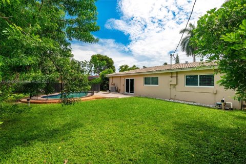 Casa en venta en Oakland Park, Florida, 3 dormitorios, 124.21 m2 № 1891779 - foto 2
