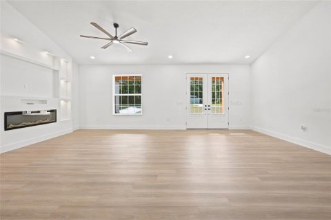 House in Ocala, Florida 4 bedrooms, 192.59 sq.m. № 2424049 - photo 15