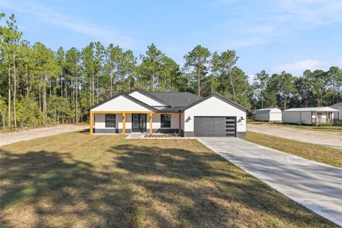 House in Ocala, Florida 4 bedrooms, 192.59 sq.m. № 2424049 - photo 2