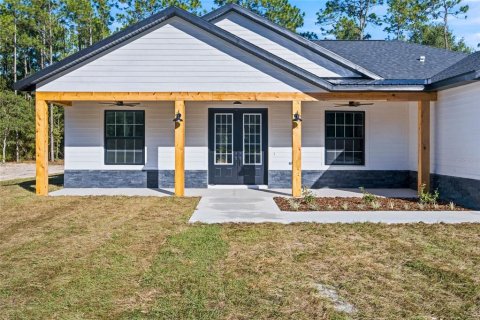House in Ocala, Florida 4 bedrooms, 192.59 sq.m. № 2424049 - photo 3