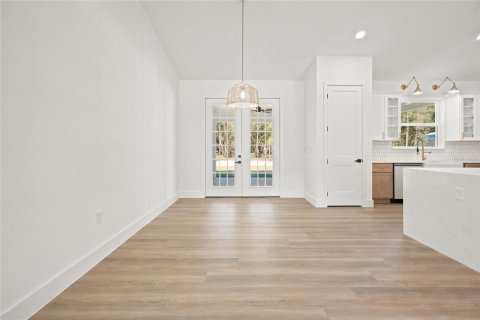 House in Ocala, Florida 4 bedrooms, 192.59 sq.m. № 2424049 - photo 17