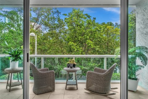 Купить таунхаус в Санни-Айлс-Бич, Флорида 3 спальни, 350.61м2, № 1937429 - фото 17