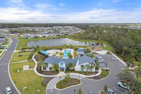 House in Parrish, Florida 4 bedrooms, 198.81 sq.m. № 2224497 - photo 30
