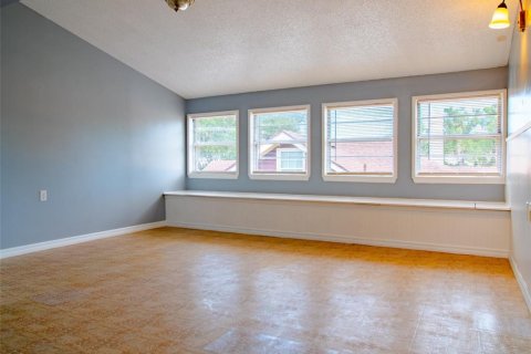 Immobilier commercial à louer à DeLand, Floride: 150.32 m2 № 2388959 - photo 8