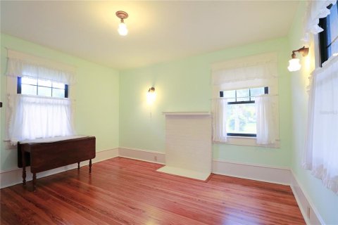 House in Babson Park, Florida 5 bedrooms, 162.76 sq.m. № 2393954 - photo 17