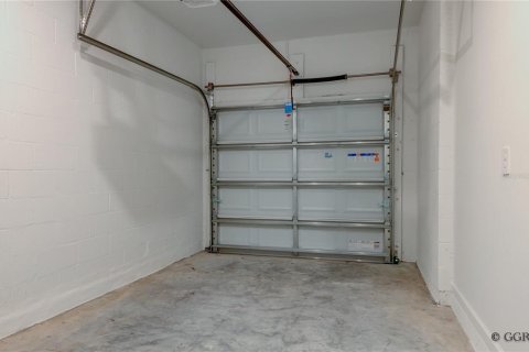 Townhouse in Davenport, Florida 3 bedrooms, 170.94 sq.m. № 2155974 - photo 8