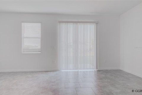 Townhouse in Davenport, Florida 3 bedrooms, 170.94 sq.m. № 2155974 - photo 14