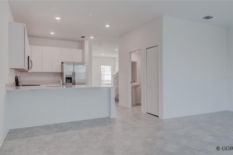 Townhouse in Davenport, Florida 3 bedrooms, 170.94 sq.m. № 2155974 - photo 15