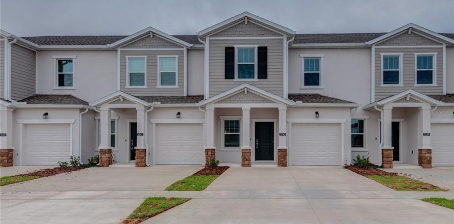 Townhouse in Davenport, Florida 3 bedrooms, 170.94 sq.m. № 2155974