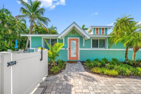 Condo à Bradenton Beach, Floride, 2 chambres  № 2367504