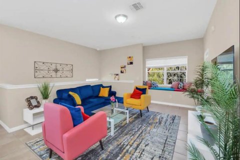 Townhouse in Kissimmee, Florida 3 bedrooms, 132.57 sq.m. № 1675167 - photo 4