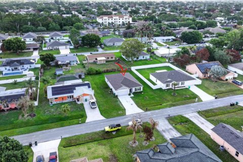 Villa ou maison à vendre à Port St. Lucie, Floride: 4 chambres, 174.1 m2 № 2265795 - photo 30