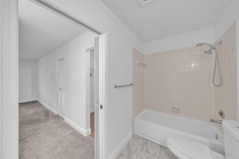 Copropriété à louer à Delray Beach, Floride: 1 chambre, 100.33 m2 № 2322088 - photo 25