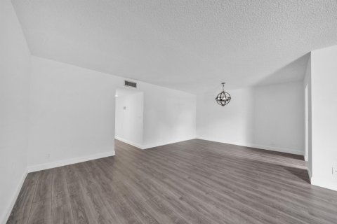 Copropriété à louer à Delray Beach, Floride: 1 chambre, 100.33 m2 № 2322088 - photo 5