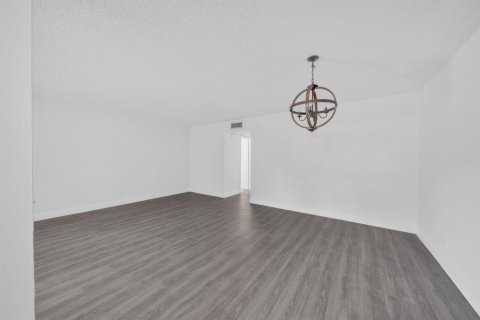 Copropriété à louer à Delray Beach, Floride: 1 chambre, 100.33 m2 № 2322088 - photo 10