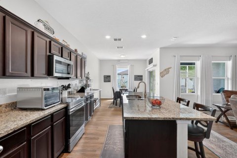 Villa ou maison à vendre à Deltona, Floride: 3 chambres, 163.04 m2 № 2091881 - photo 22