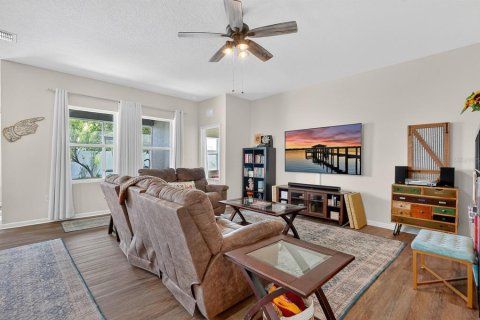 Villa ou maison à vendre à Deltona, Floride: 3 chambres, 163.04 m2 № 2091881 - photo 11