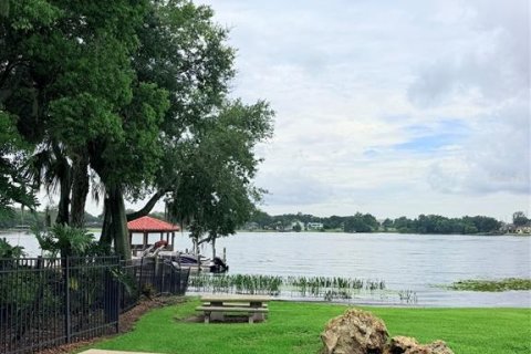 Condo in Orlando, Florida, 2 bedrooms  № 2280002 - photo 29