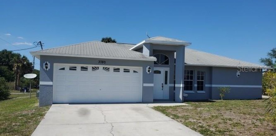 Casa en Fort Myers, Florida 3 dormitorios, 147.25 m2 № 1840486