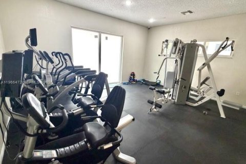 Снять в аренду кондоминиум в Хайалиа, Флорида 1 спальня, 80.82м2, № 2027945 - фото 25