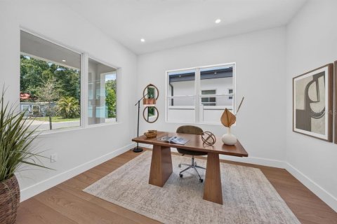 Casa en venta en Saint Petersburg, Florida, 4 dormitorios, 172.8 m2 № 2383388 - foto 6