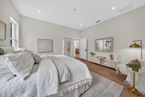 Casa en venta en Saint Petersburg, Florida, 4 dormitorios, 172.8 m2 № 2383388 - foto 15