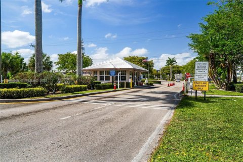 Condo in West Palm Beach, Florida, 1 bedroom  № 2027459 - photo 24