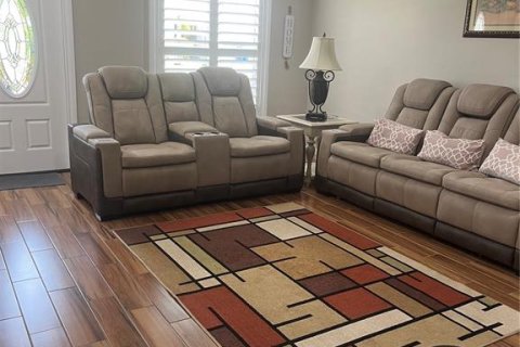 House in Sun City Center, Florida 2 bedrooms, 85.47 sq.m. № 1806703 - photo 9