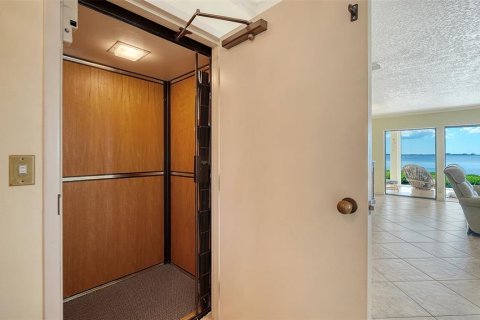 Купить кондоминиум в Брейдентон, Флорида 5 комнат, 202.16м2, № 2420057 - фото 24