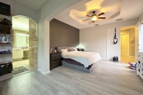 Villa ou maison à vendre à Homestead, Floride: 5 chambres, 290.69 m2 № 2007513 - photo 20