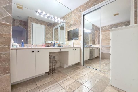 Villa ou maison à vendre à Homestead, Floride: 5 chambres, 290.69 m2 № 2007513 - photo 22