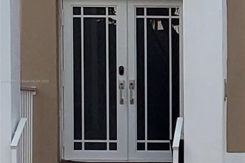 Casa en venta en Miramar, Florida, 4 dormitorios, 220.92 m2 № 1811681 - foto 5