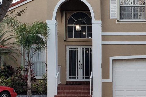 Casa en venta en Miramar, Florida, 4 dormitorios, 220.92 m2 № 1811681 - foto 4