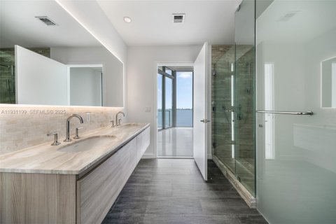 Condominio en venta en Miami, Florida, 2 dormitorios, 95.6 m2 № 1994652 - foto 9