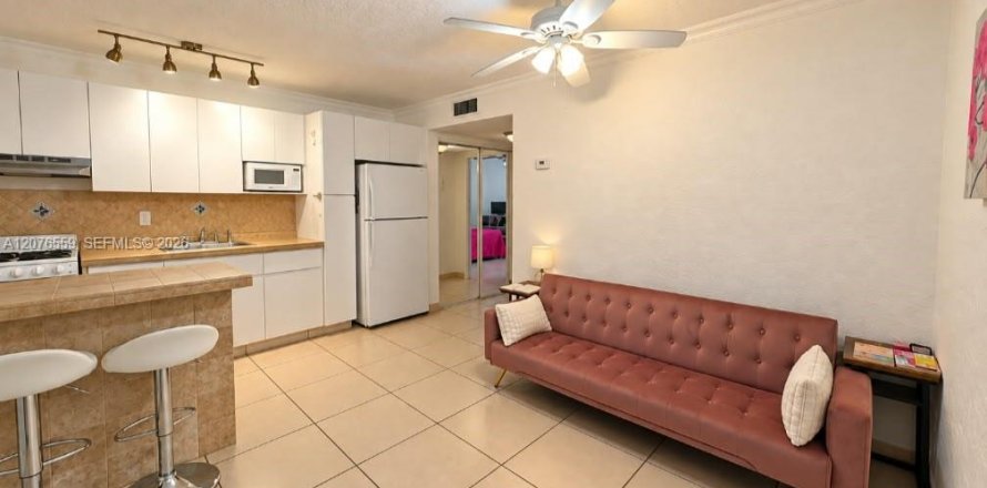 Condo à Miami Beach, Floride, 1 chambre  № 2322072