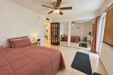 Copropriété à louer à Miami Beach, Floride: 1 chambre, 39.02 m2 № 2322072 - photo 8