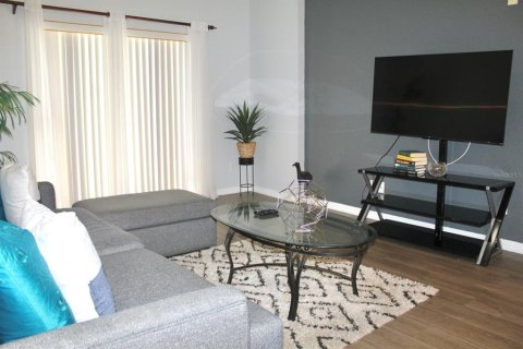 Condo in Davenport, Florida, 3 bedrooms  № 1918354 - photo 7