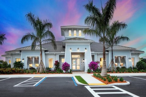 House in Vero Beach, Florida 2 bedrooms, 193.24 sq.m. № 2340160 - photo 19