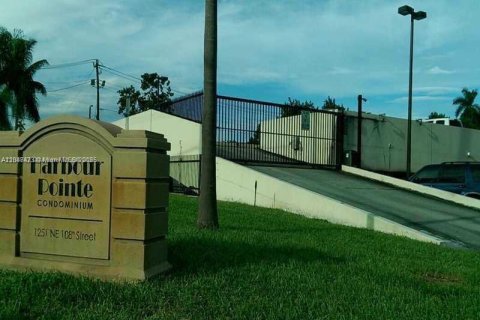 Copropriété à vendre à Miami, Floride: 1 chambre, 65.96 m2 № 1981777 - photo 18