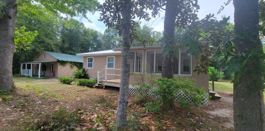 Casa en De Funiak Springs, Florida 3 dormitorios, 98.48 m2 № 559656