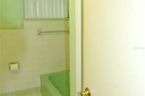 Casa en venta en Okeechobee, Florida, 2 dormitorios, 127.37 m2 № 1543508 - foto 18