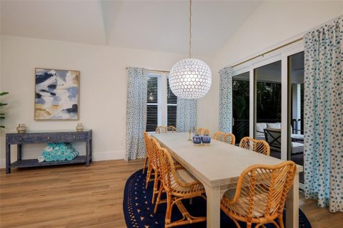 House in Anna Maria, Florida 6 bedrooms, 329.34 sq.m. № 1636834 - photo 7