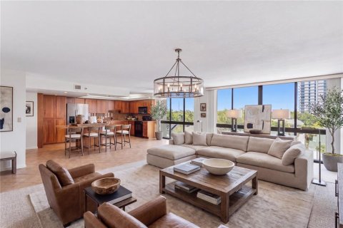Condominio en venta en Tampa, Florida, 2 dormitorios, 158.12 m2 № 2109543 - foto 4