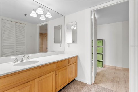 Condominio en venta en Tampa, Florida, 2 dormitorios, 158.12 m2 № 2109543 - foto 21