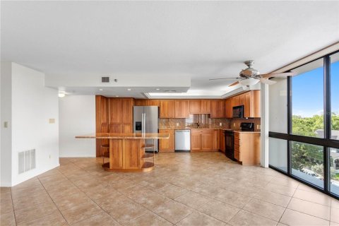 Condominio en venta en Tampa, Florida, 2 dormitorios, 158.12 m2 № 2109543 - foto 8