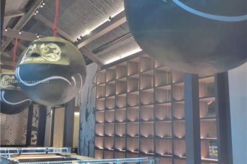 Condo in Miami, Florida, 1 bedroom  № 1971216 - photo 24