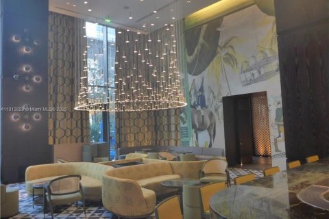 Condo in Miami, Florida, 1 bedroom  № 1971216 - photo 22