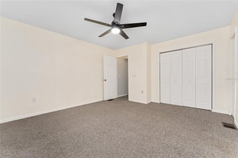Touwnhouse à vendre à Gainesville, Floride: 2 chambres, 111.76 m2 № 1909523 - photo 22