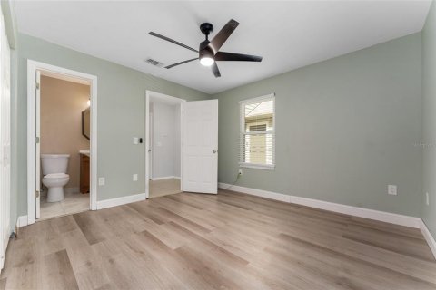 Touwnhouse à vendre à Gainesville, Floride: 2 chambres, 111.76 m2 № 1909523 - photo 16